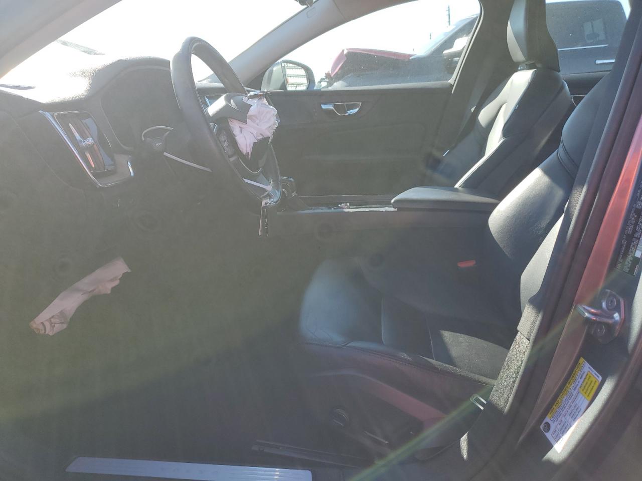 2019 Volvo S60 T5 Momentum VIN: 7JR102FK1KG014042 Lot: 93039675