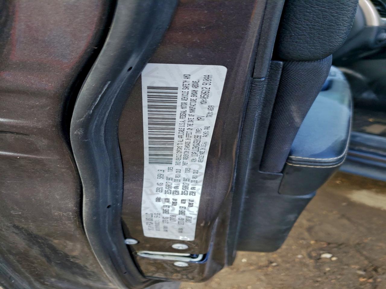 2016 Jeep Cherokee Latitude VIN: 1C4PJLCBXGW320198 Lot: 93285885