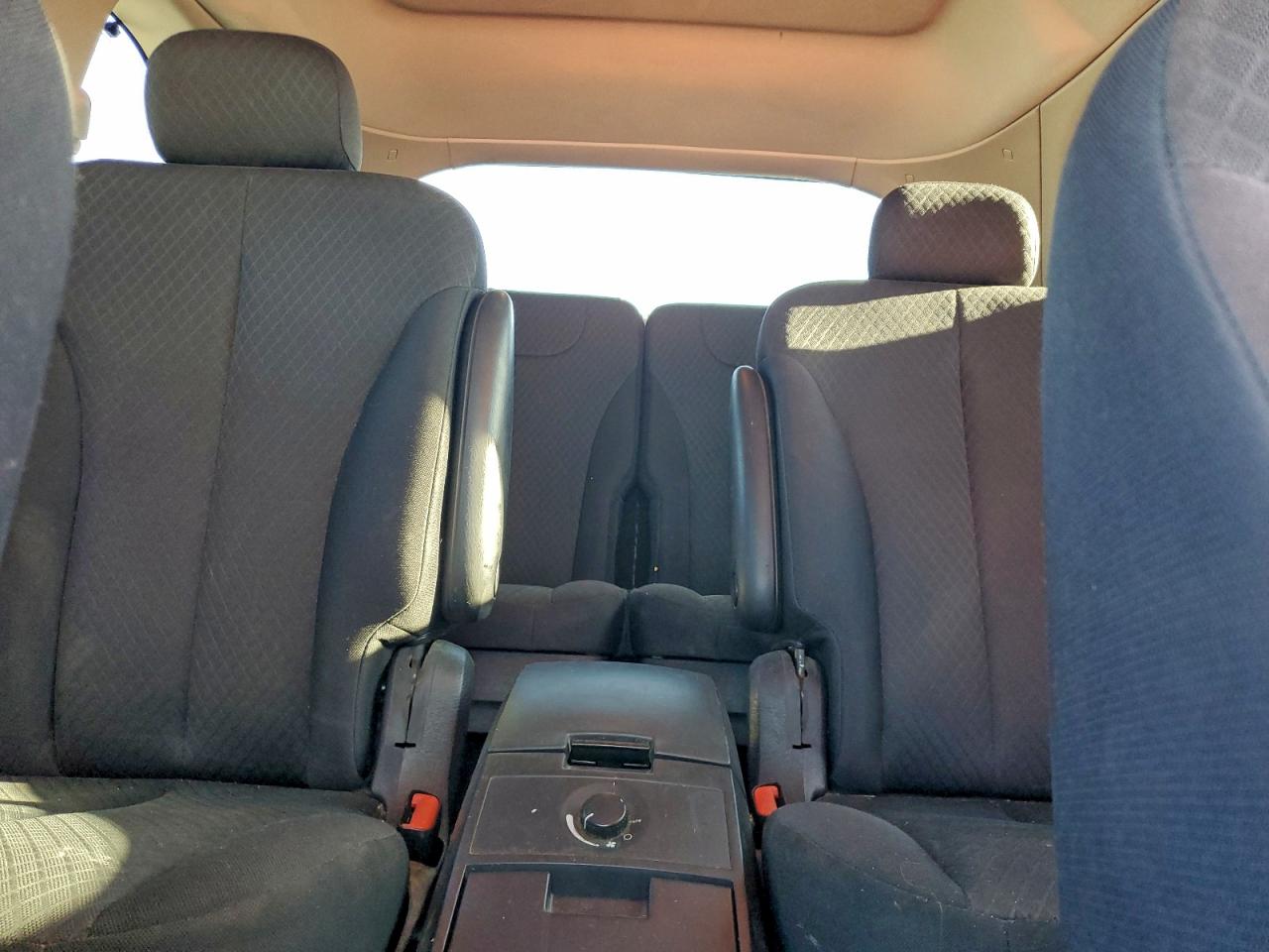 2006 Chrysler Pacifica Touring VIN: 2A4GM68496R902409 Lot: 94417155