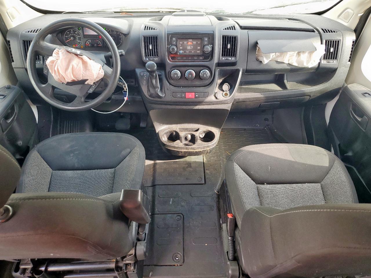 2019 Ram Promaster 2500 2500 High VIN: 3C6TRVDG4KE559916 Lot: 92308365