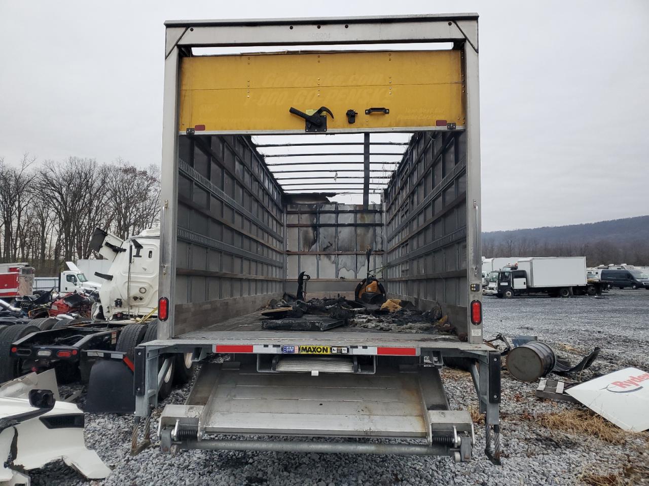 2025 International Mv607 Box Truck VIN: 3HAEUMMN1SL484432 Lot: 93865515