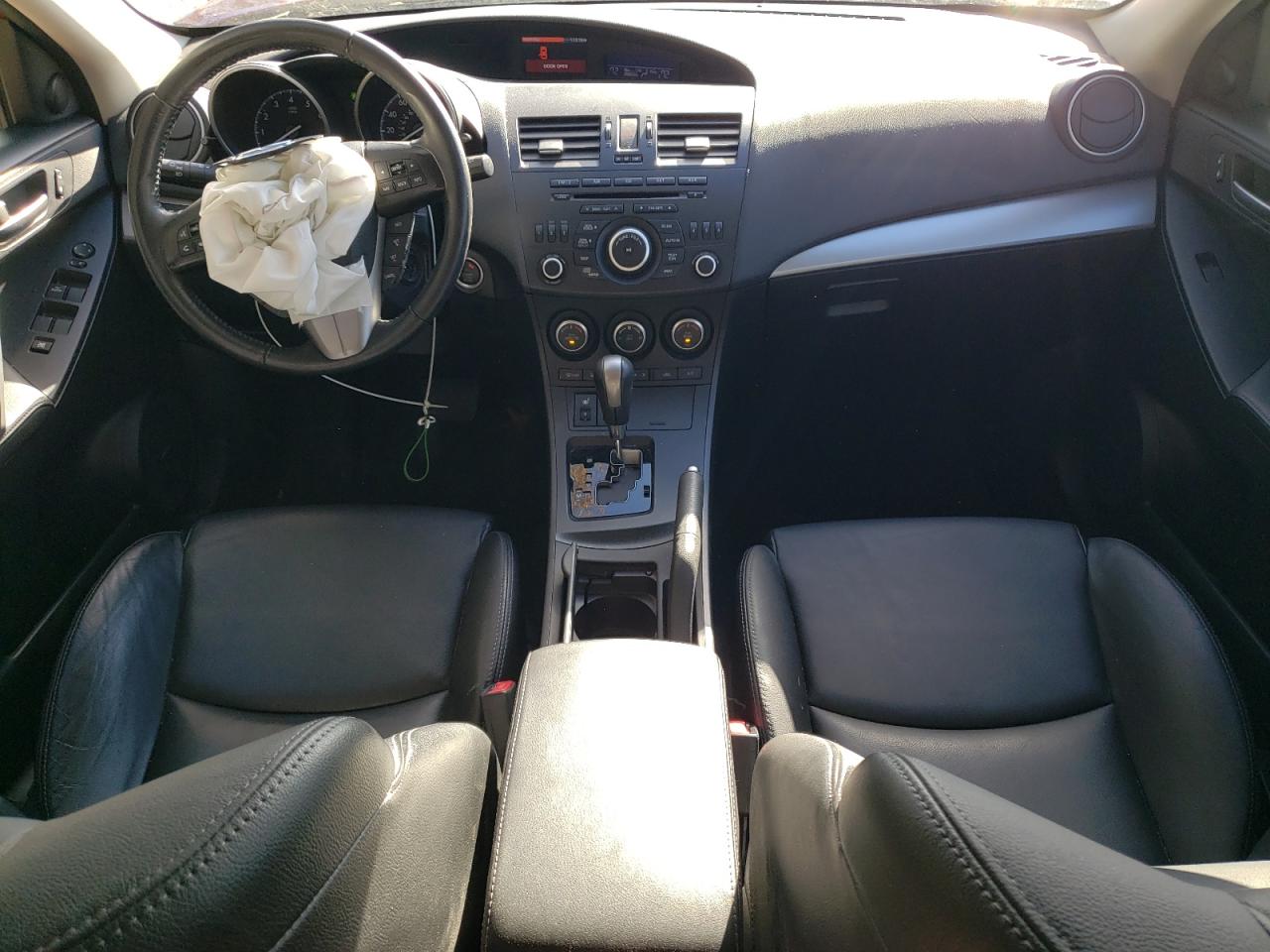 2012 Mazda 3 S VIN: JM1BL1M58C1557619 Lot: 90850055