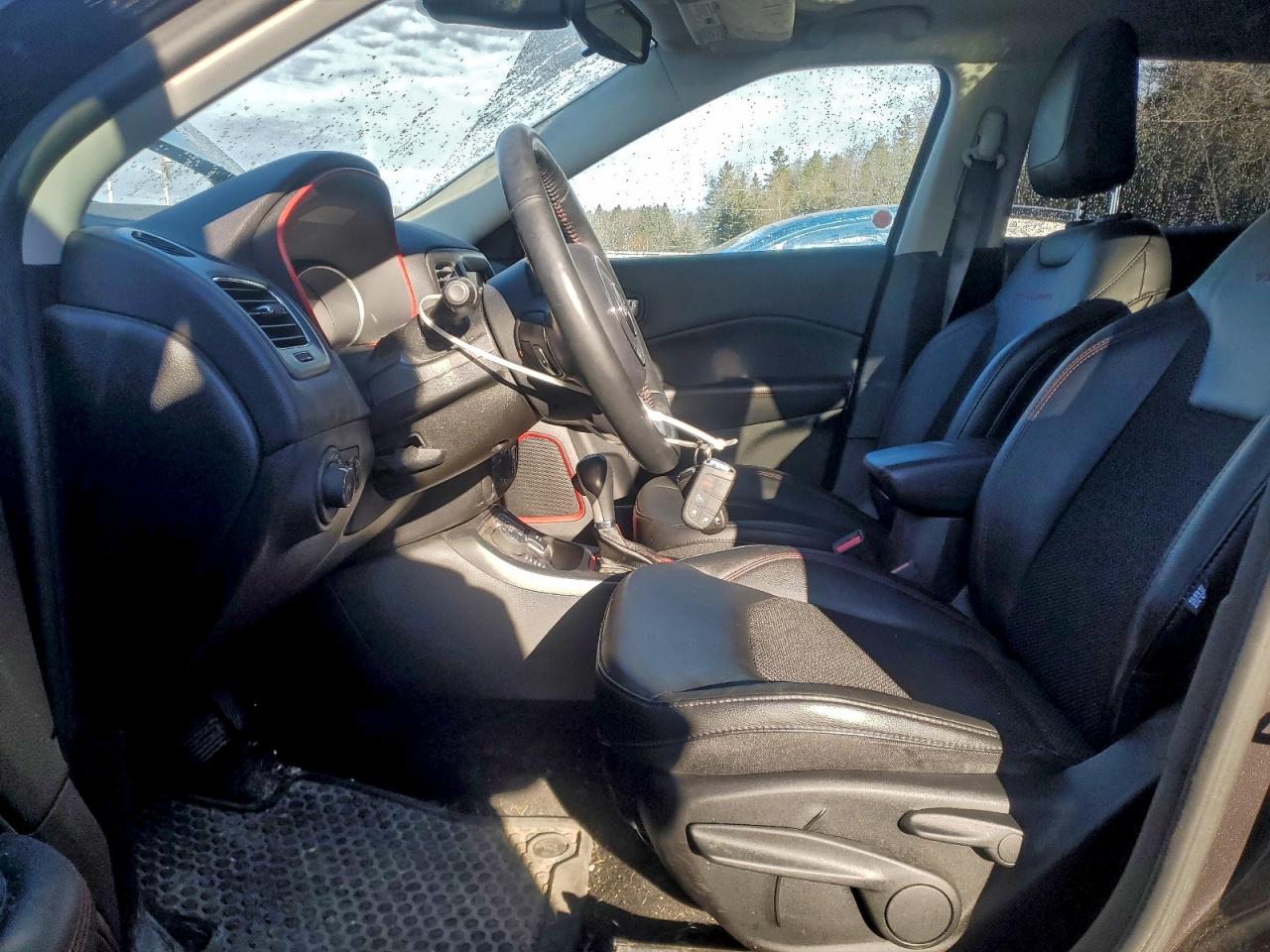 2018 Jeep Compass Trailhawk VIN: 3C4NJDDB1JT493584 Lot: 90659285