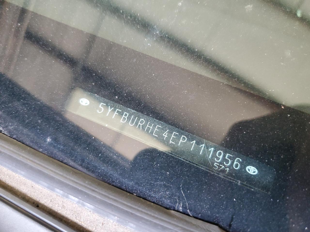 2014 Toyota Corolla L VIN: 5YFBURHE4EP111956 Lot: 91223575