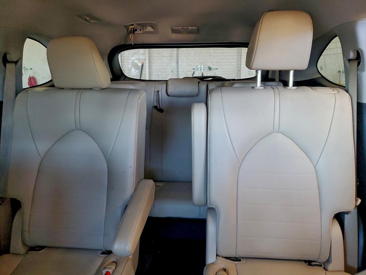 2020 Toyota Highlander Xle VIN: 5TDHZRBH6LS006323 Lot: 94240145