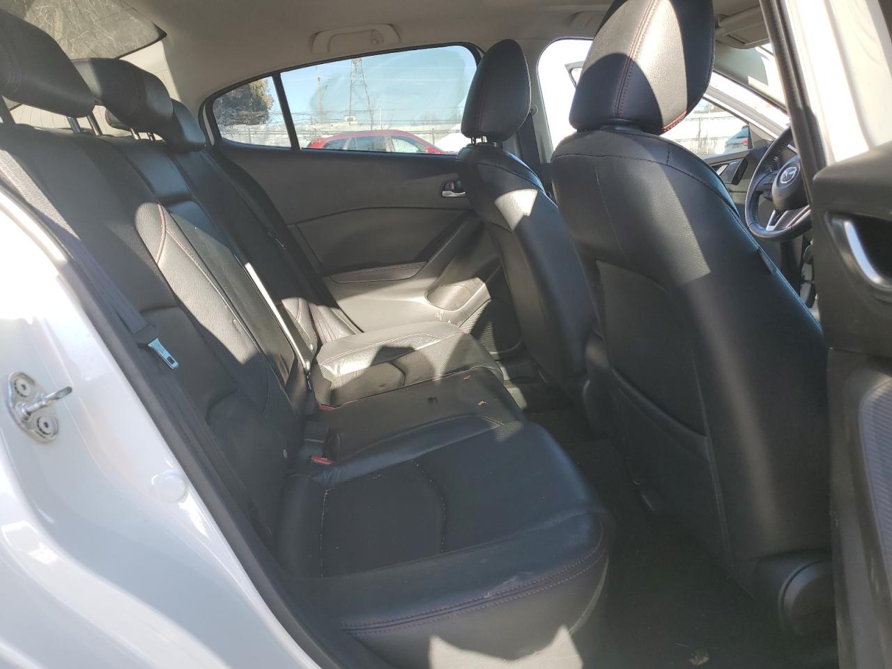 2016 Mazda 3 Touring VIN: JM1BM1W35G1325509 Lot: 93187765