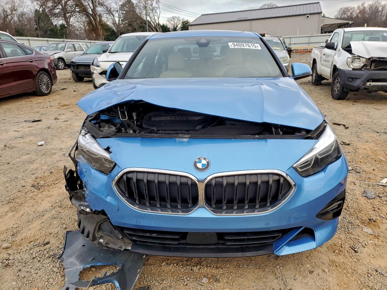 Фото: WBA73AK02L7G15914