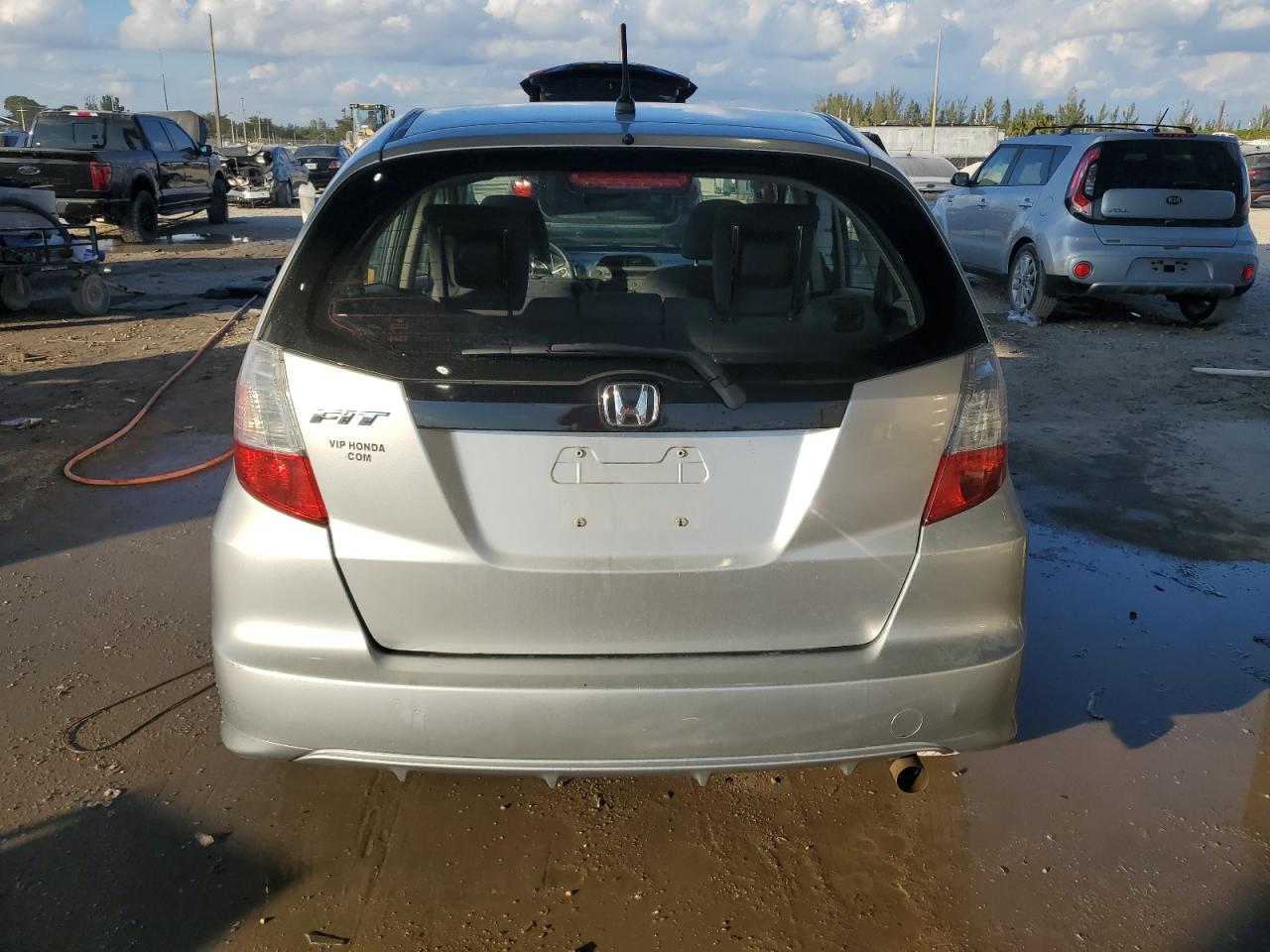 2012 Honda Fit VIN: JHMGE8H33CS003558 Lot: 92985675