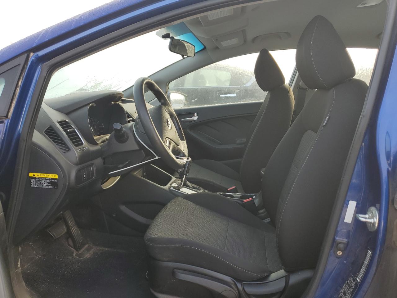 2018 Kia Forte Lx VIN: 3KPFK4A7XJE256940 Lot: 93739235