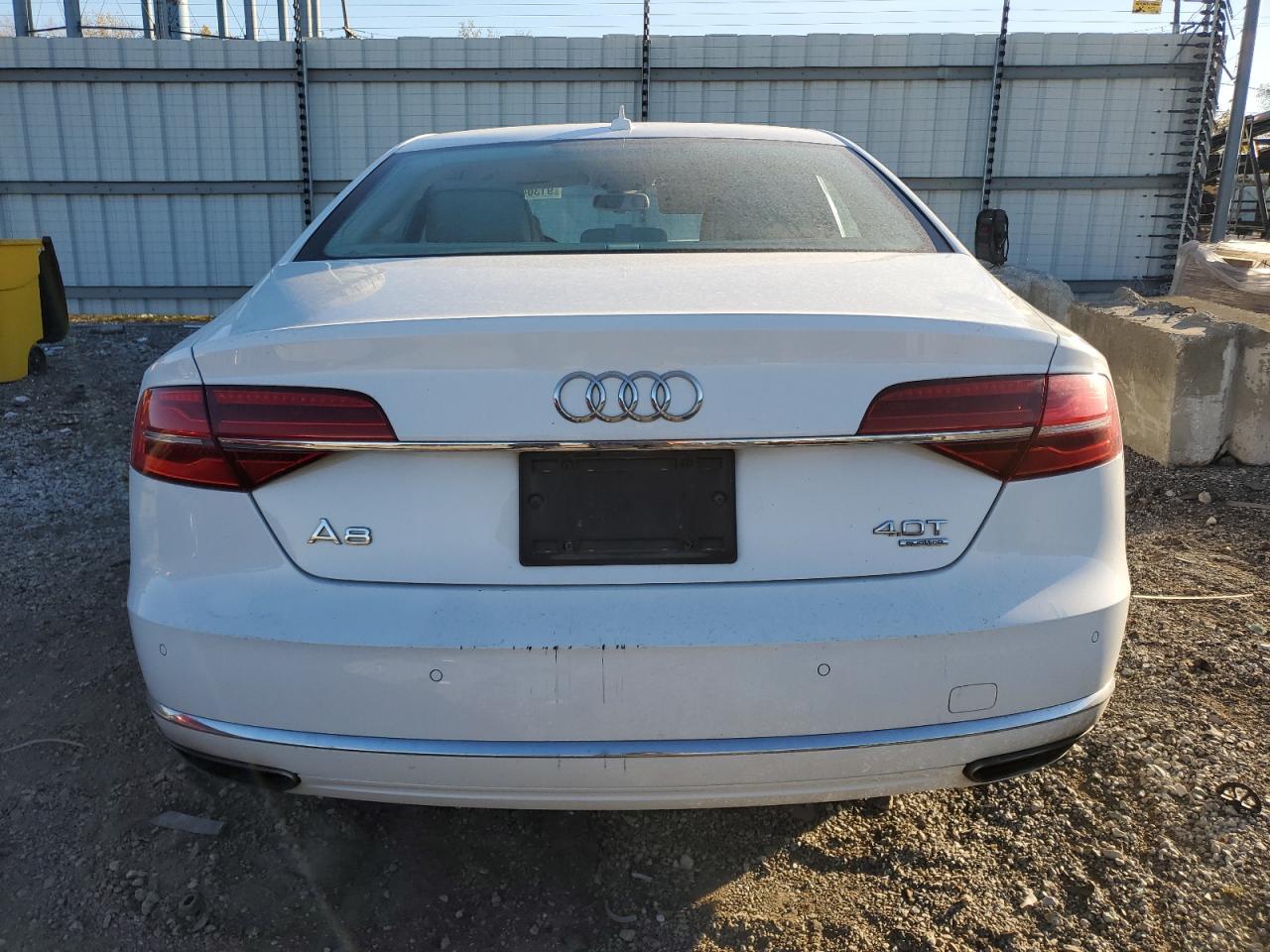 2015 Audi A8 Quattro VIN: WAUJ2AFD3FN040385 Lot: 91304425
