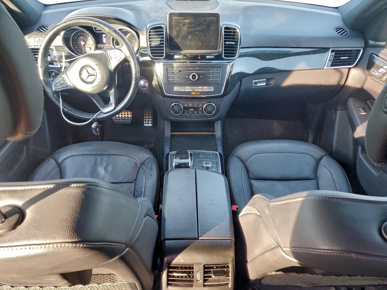 2018 Mercedes-Benz Gle 400 4Matic VIN: 4JGDA5GBXJB037819 Lot: 92658775