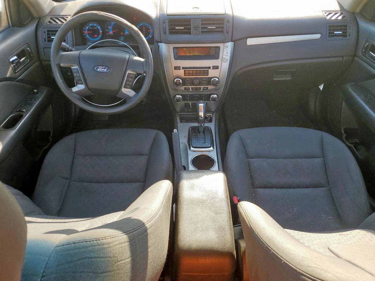 2010 Ford Fusion Se VIN: 3FAHP0HA8AR330715 Lot: 90916405