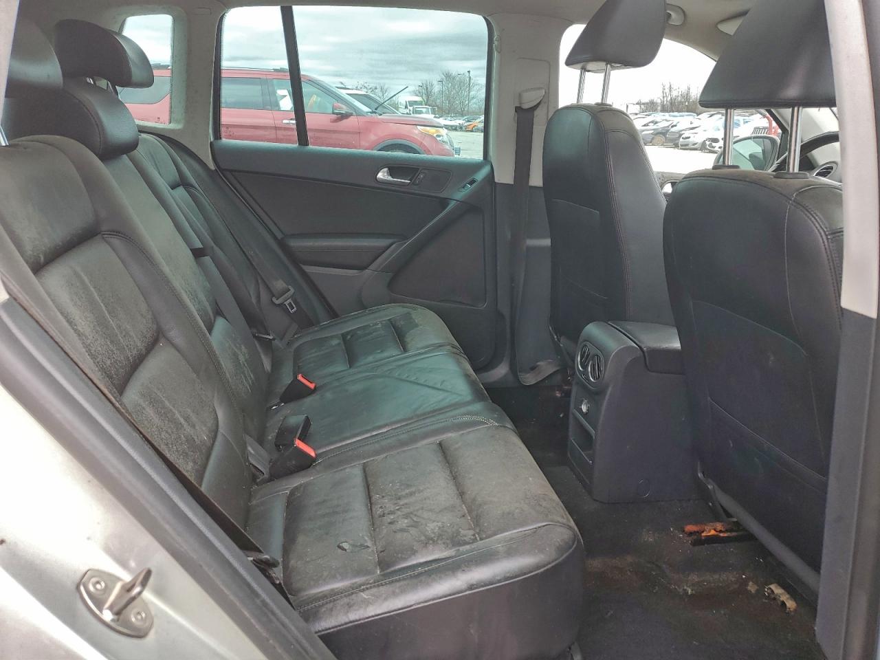 2011 Volkswagen Tiguan S VIN: WVGBV7AX0BW533556 Lot: 94728195