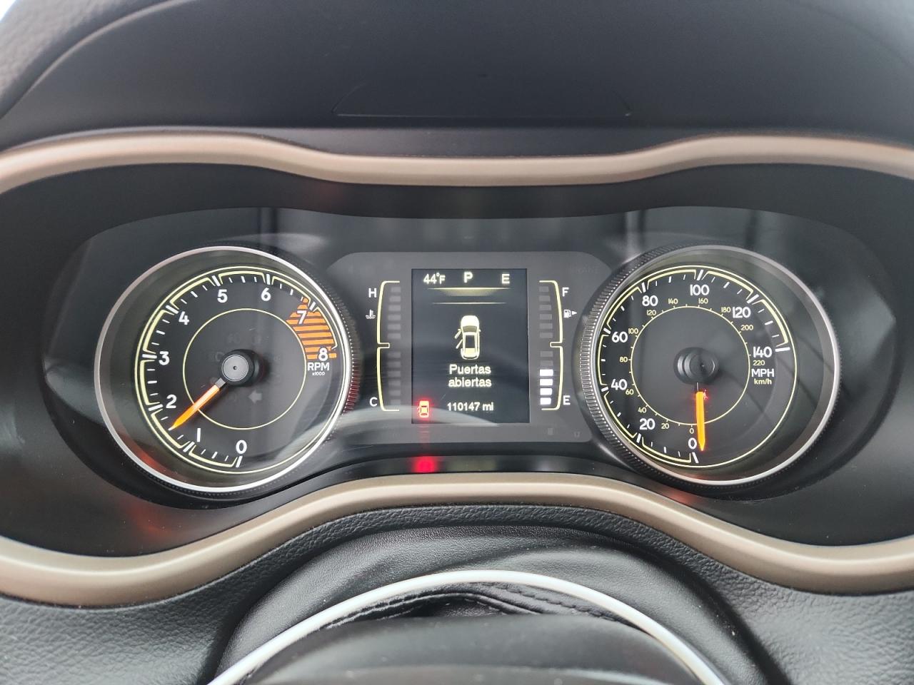 2016 Jeep Cherokee Latitude VIN: 1C4PJMCS9GW219000 Lot: 93325875