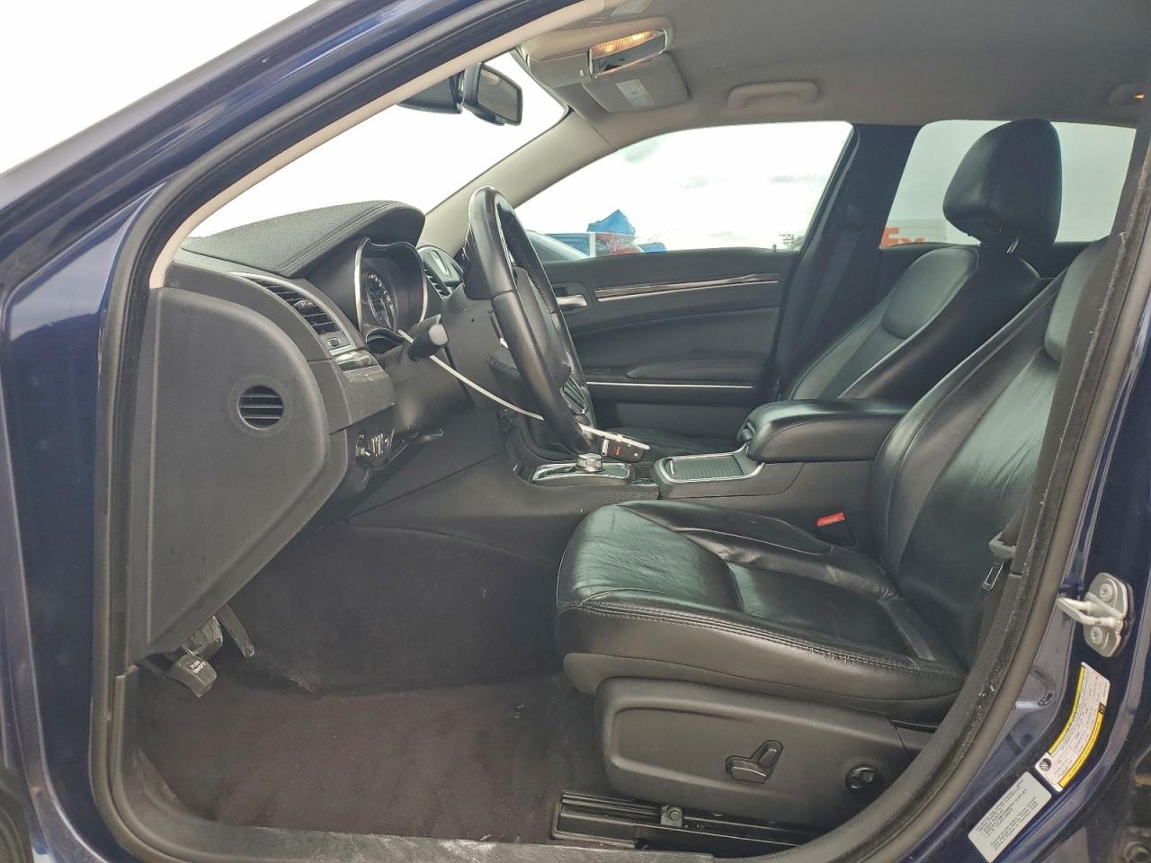 2017 Chrysler 300 Limited VIN: 2C3CCARG8HH617944 Lot: 93768555