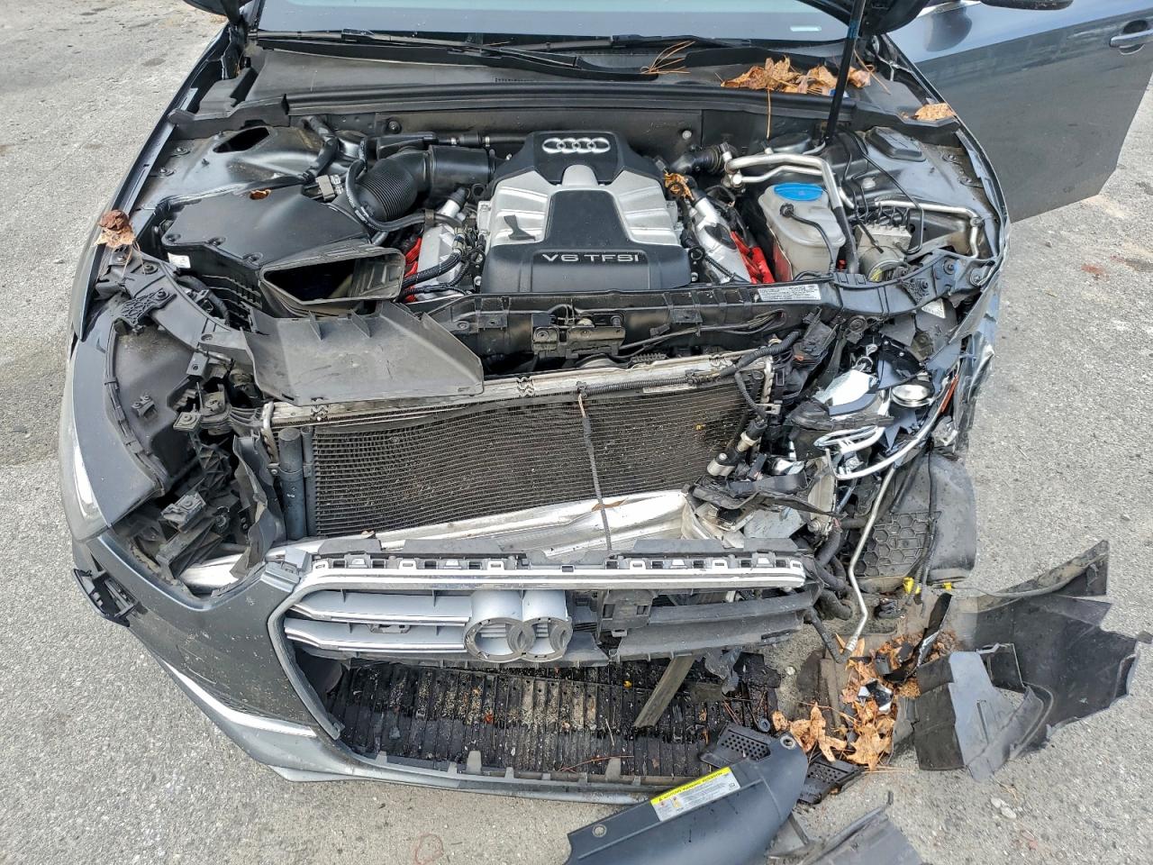 2015 Audi S4 Premium Plus VIN: WAUBGAFL9FA047233 Lot: 94079915