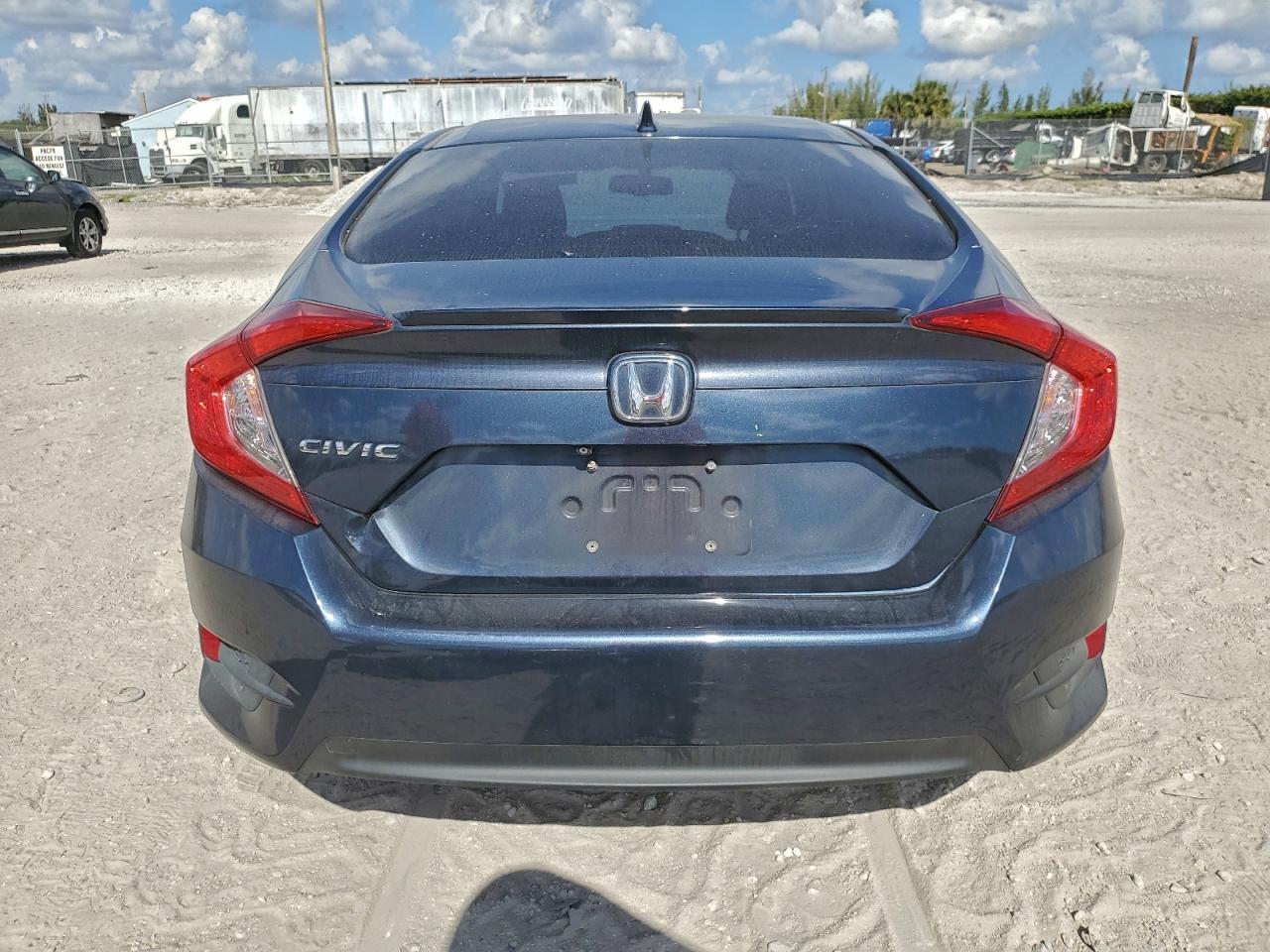 2018 Honda Civic Exl VIN: JHMFC1F7XJX007833 Lot: 94262415