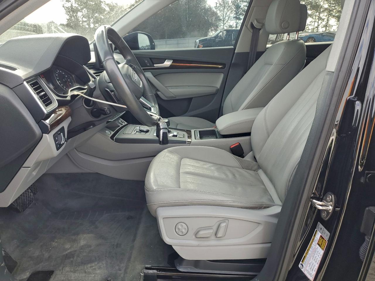 2019 Audi Q5 Premium VIN: WA1ANAFY6K2067597 Lot: 93297875