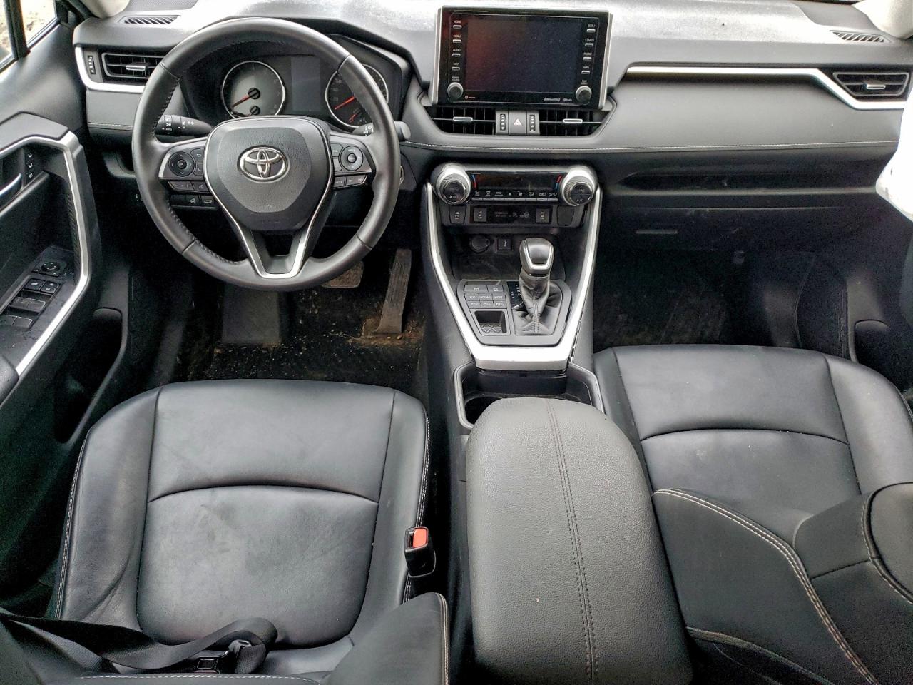 2020 Toyota Rav4 Xle VIN: 2T3R1RFV8LW085763 Lot: 93685575