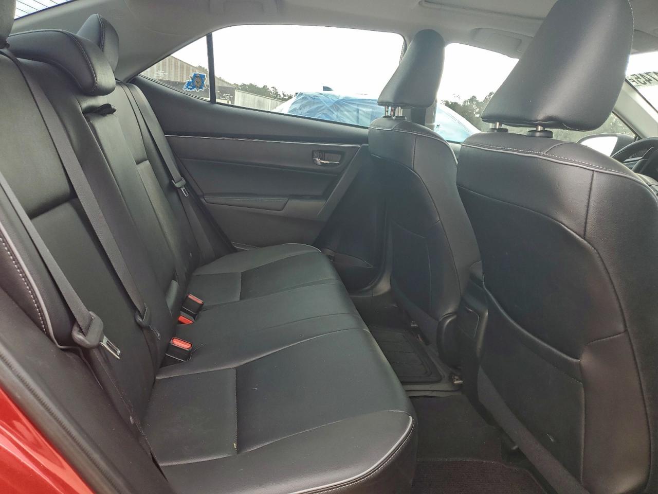 2017 Toyota Corolla L VIN: 5YFBURHE7HP689554 Lot: 94311745