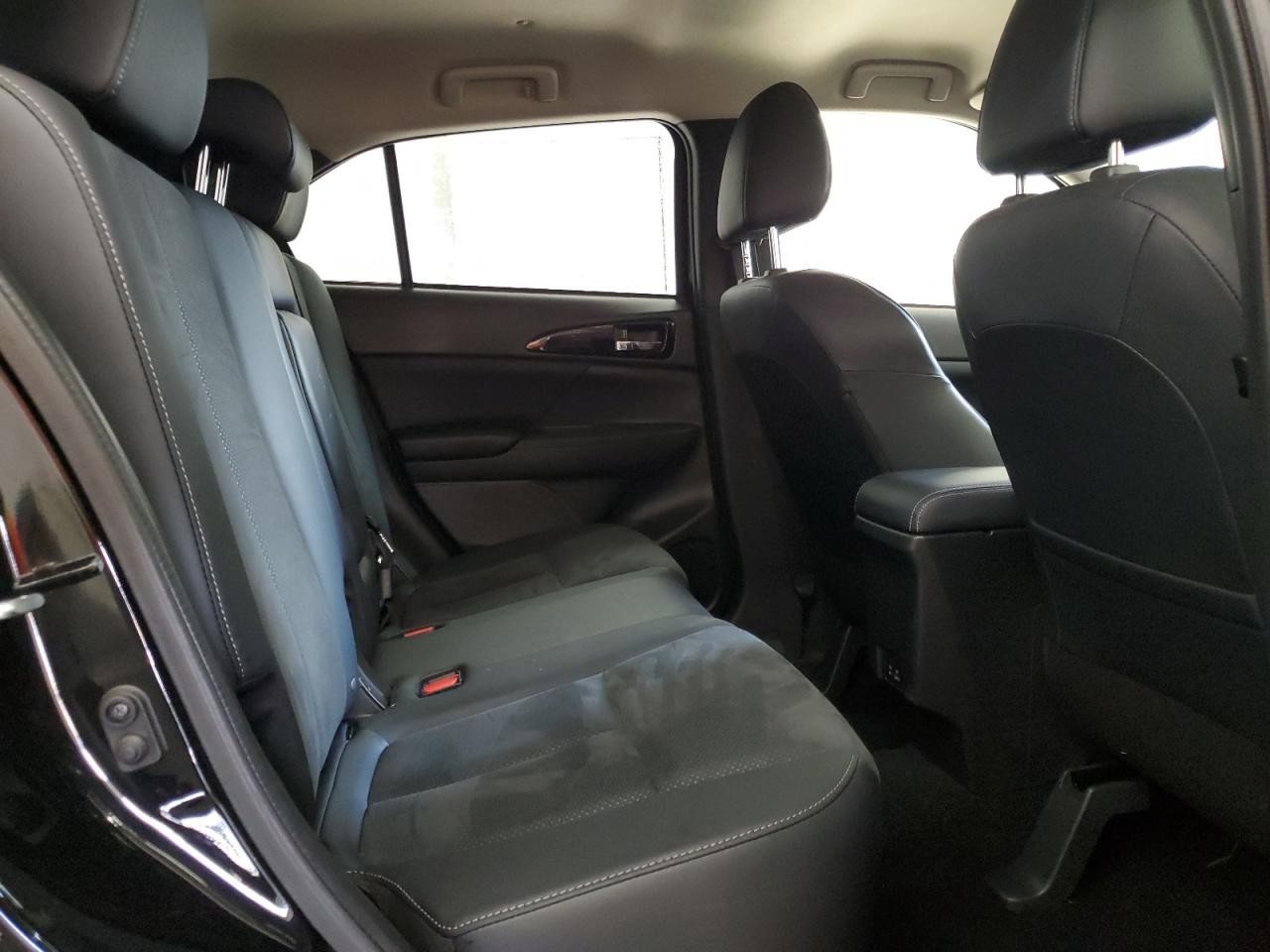 2025 Mitsubishi Eclipse Cross Se VIN: JA4ATWAA3SZ037560 Lot: 93411435