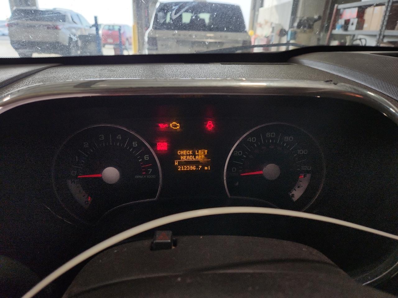 2010 Ford Explorer Sport Trac Limited VIN: 1FMEU5D85AUA08026 Lot: 93385925