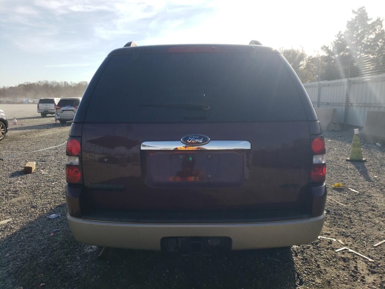 2008 Ford Explorer Eddie Bauer VIN: 1FMEU74868UA38786 Lot: 92655865