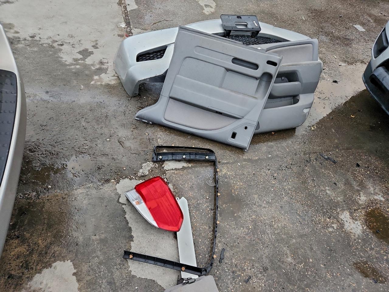 2009 Honda Odyssey Ex VIN: 5FNRL38429B049111 Lot: 94098215