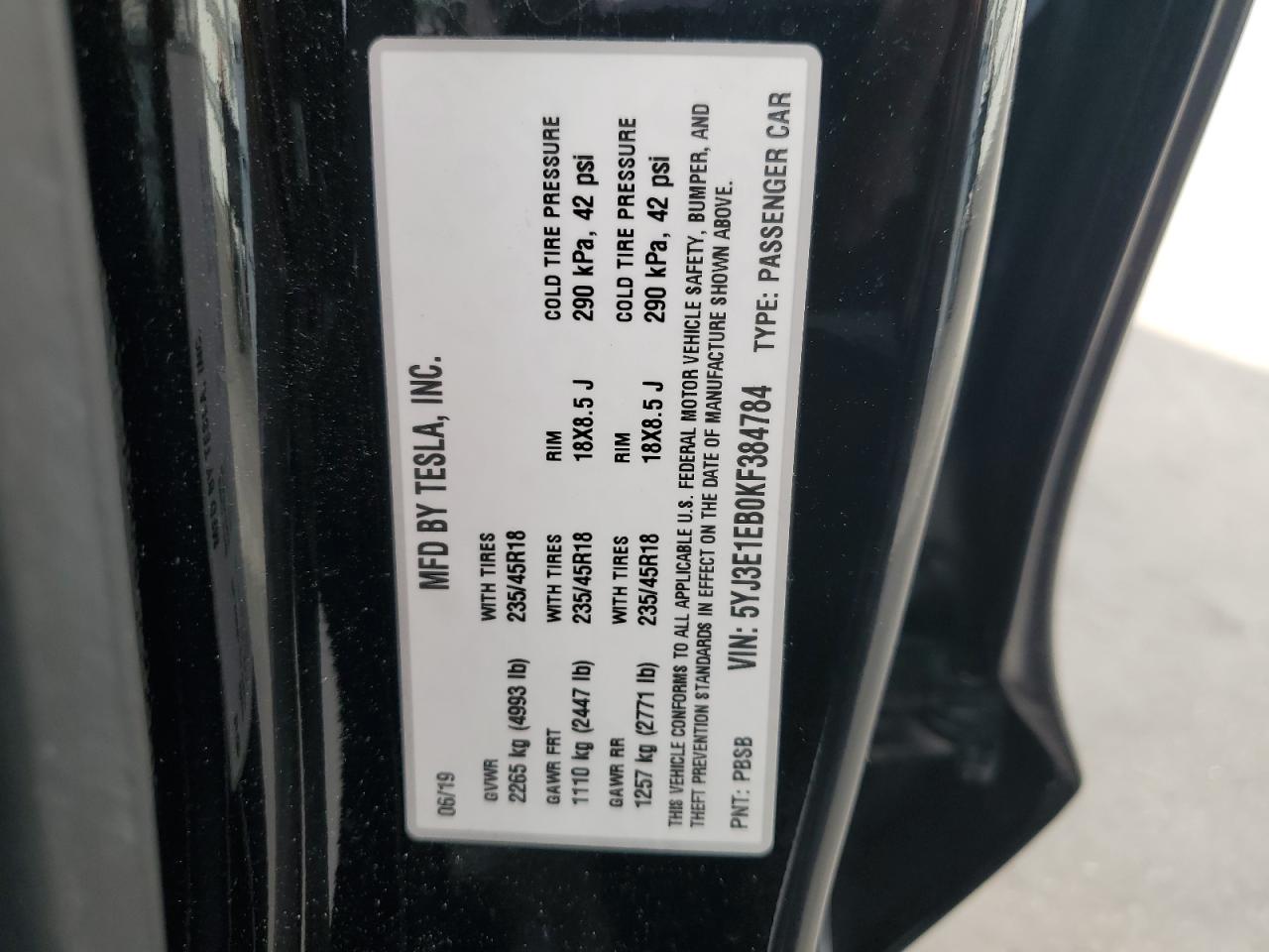 2019 Tesla Model 3 VIN: 5YJ3E1EB0KF384784 Lot: 92305135