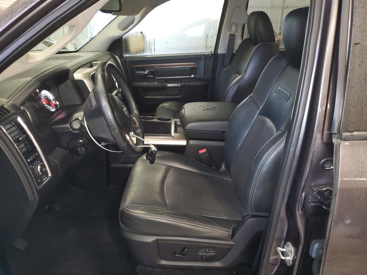 2014 Ram 1500 Laramie VIN: 1C6RR7VT7ES438560 Lot: 93435175