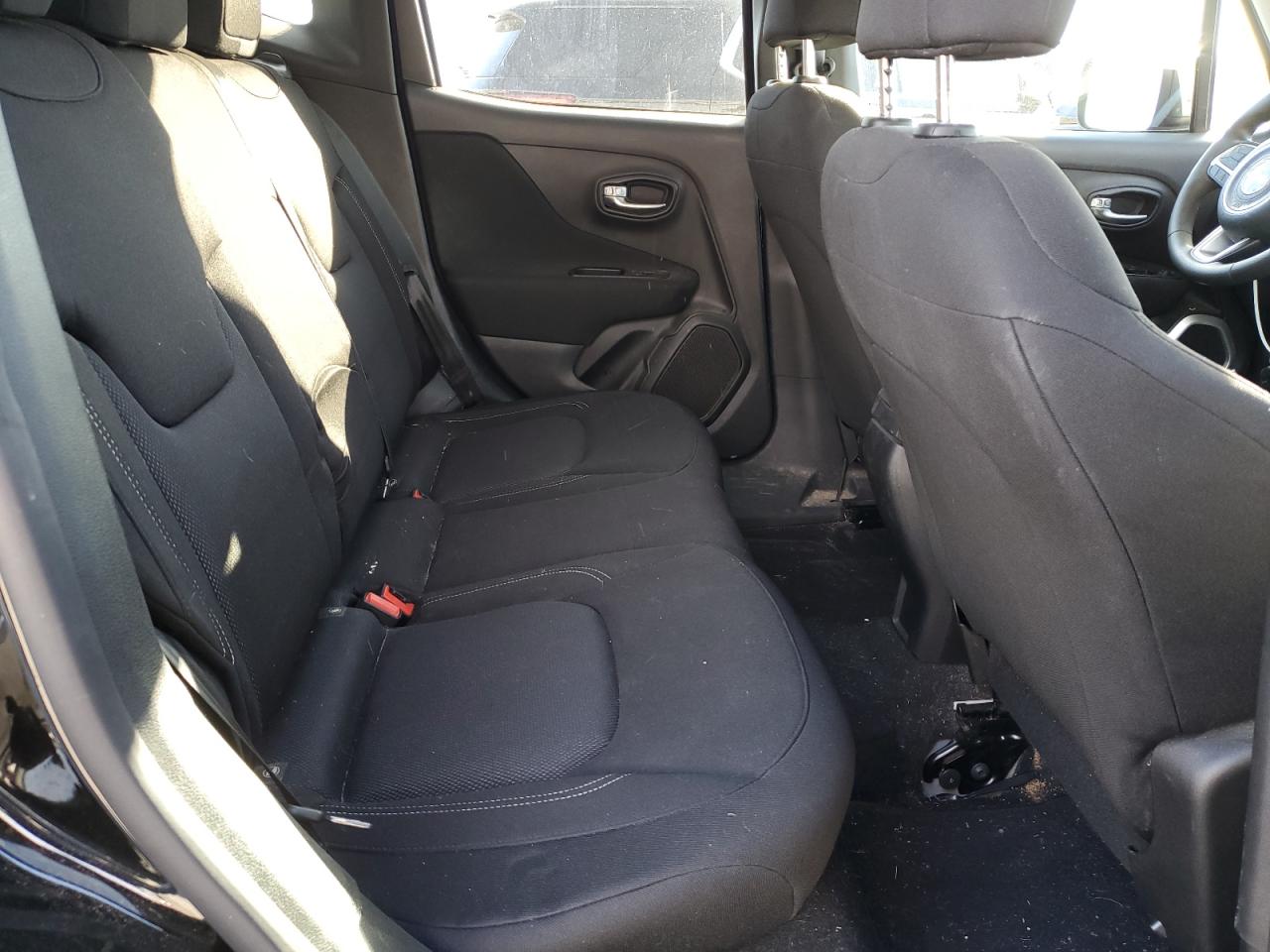 2021 Jeep Renegade Sport VIN: ZACNJCAB0MPM16096 Lot: 92138055