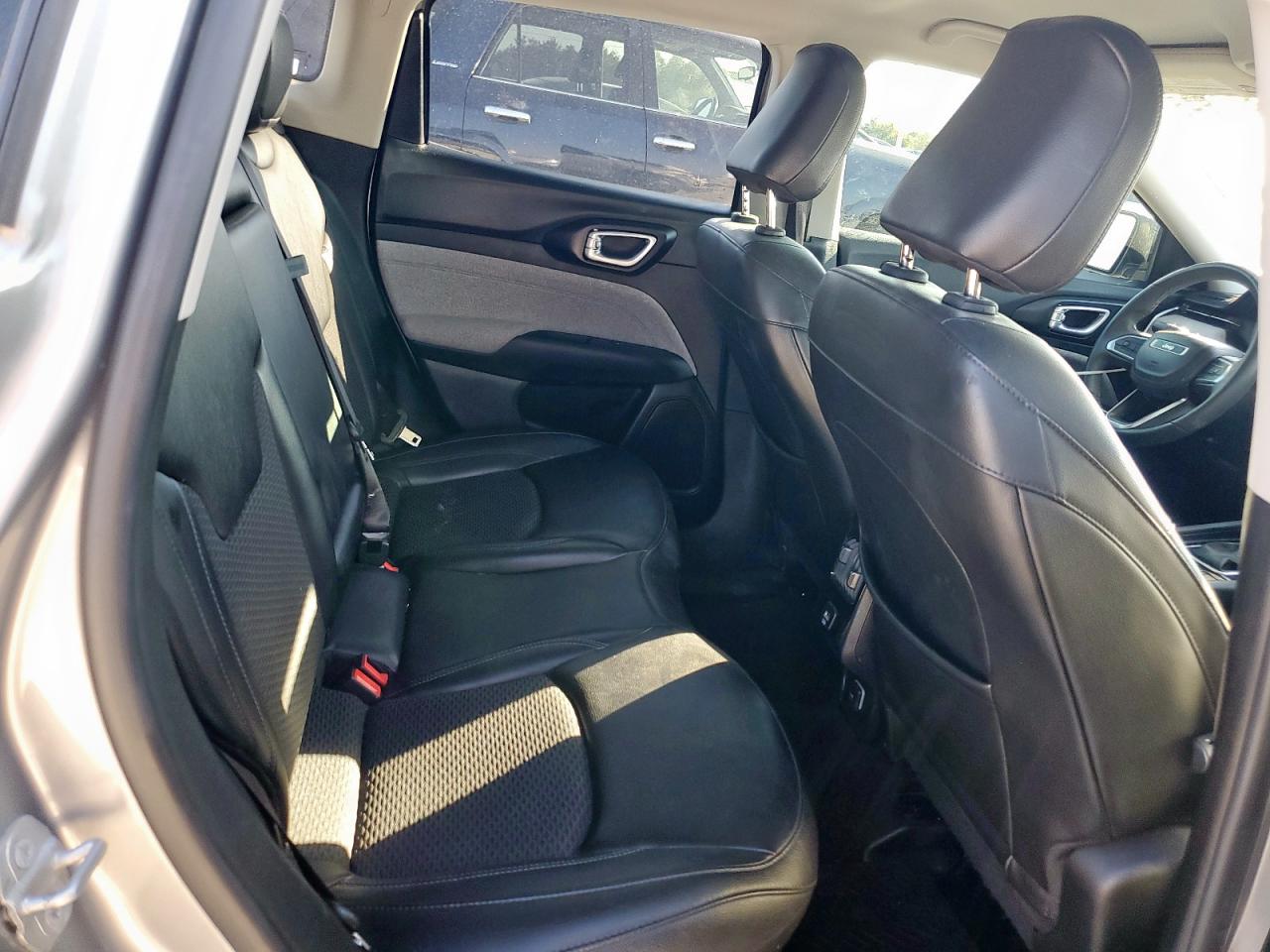 2022 Jeep Compass Latitude VIN: 3C4NJCBB0NT119292 Lot: 91877945