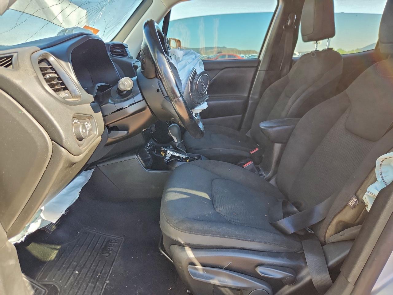 2020 Jeep Renegade Latitude VIN: ZACNJABB6LPL89262 Lot: 94290005