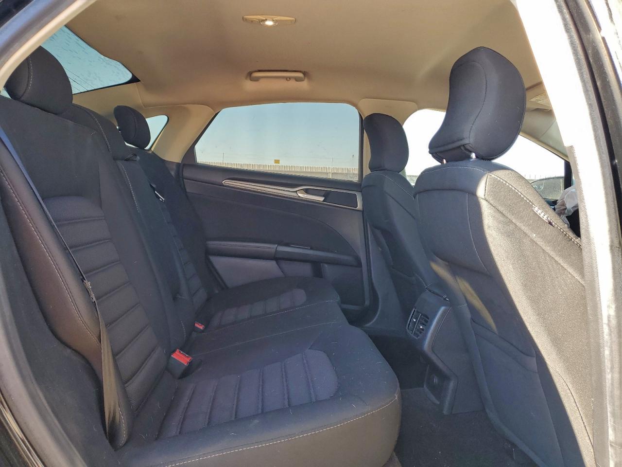 2017 Ford Fusion Se VIN: 3FA6P0H72HR397753 Lot: 91208905