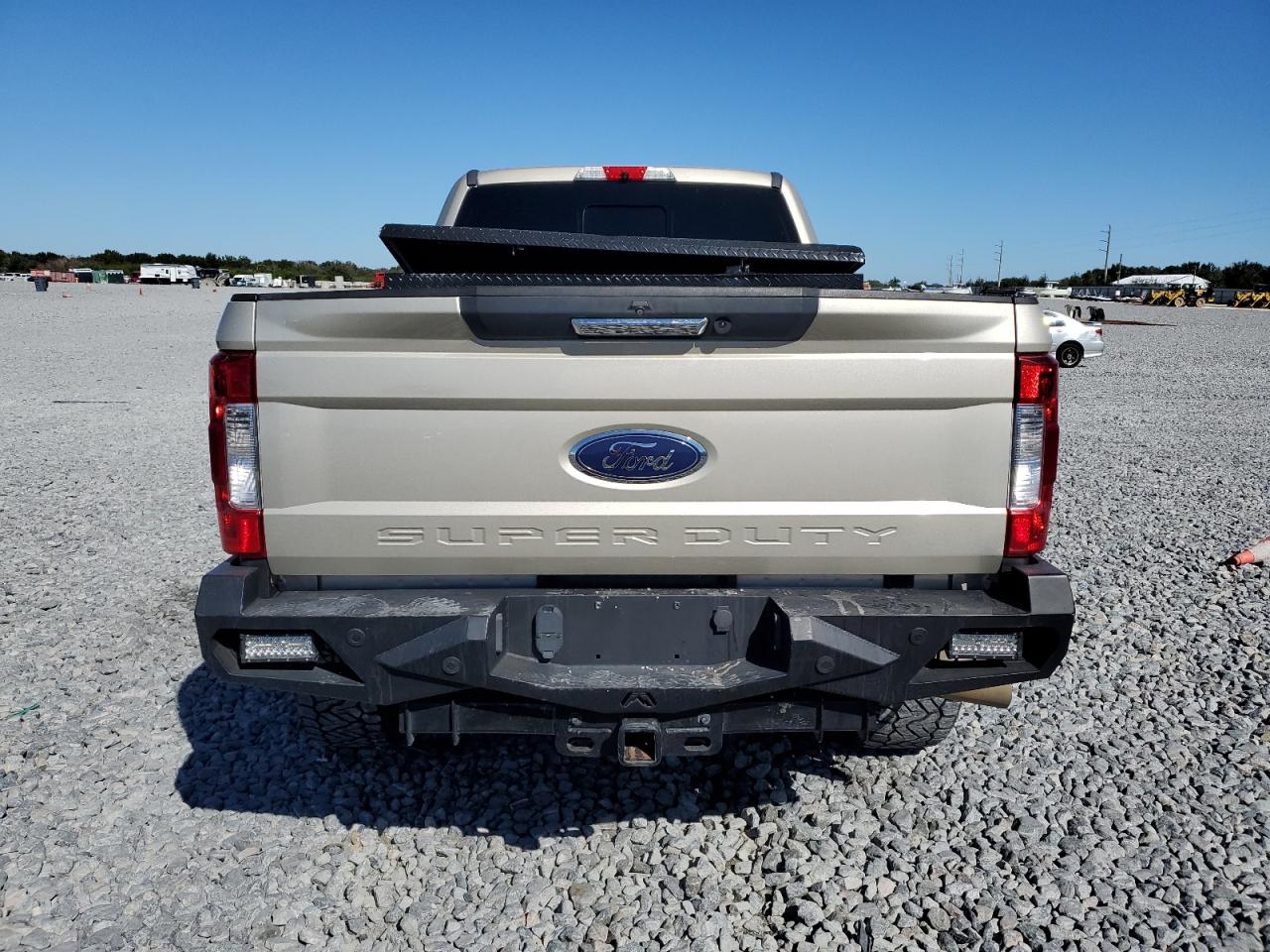 2017 Ford F250 Super Duty VIN: 1FT7W2BT2HEF47429 Lot: 92824745