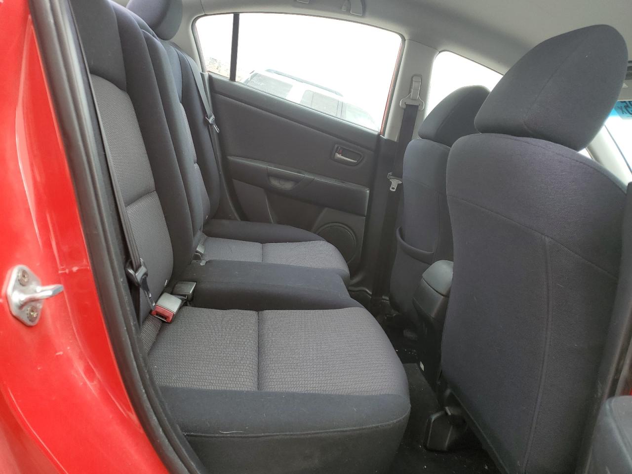 2008 Mazda 3 I VIN: JM1BK32FX81837852 Lot: 92744425