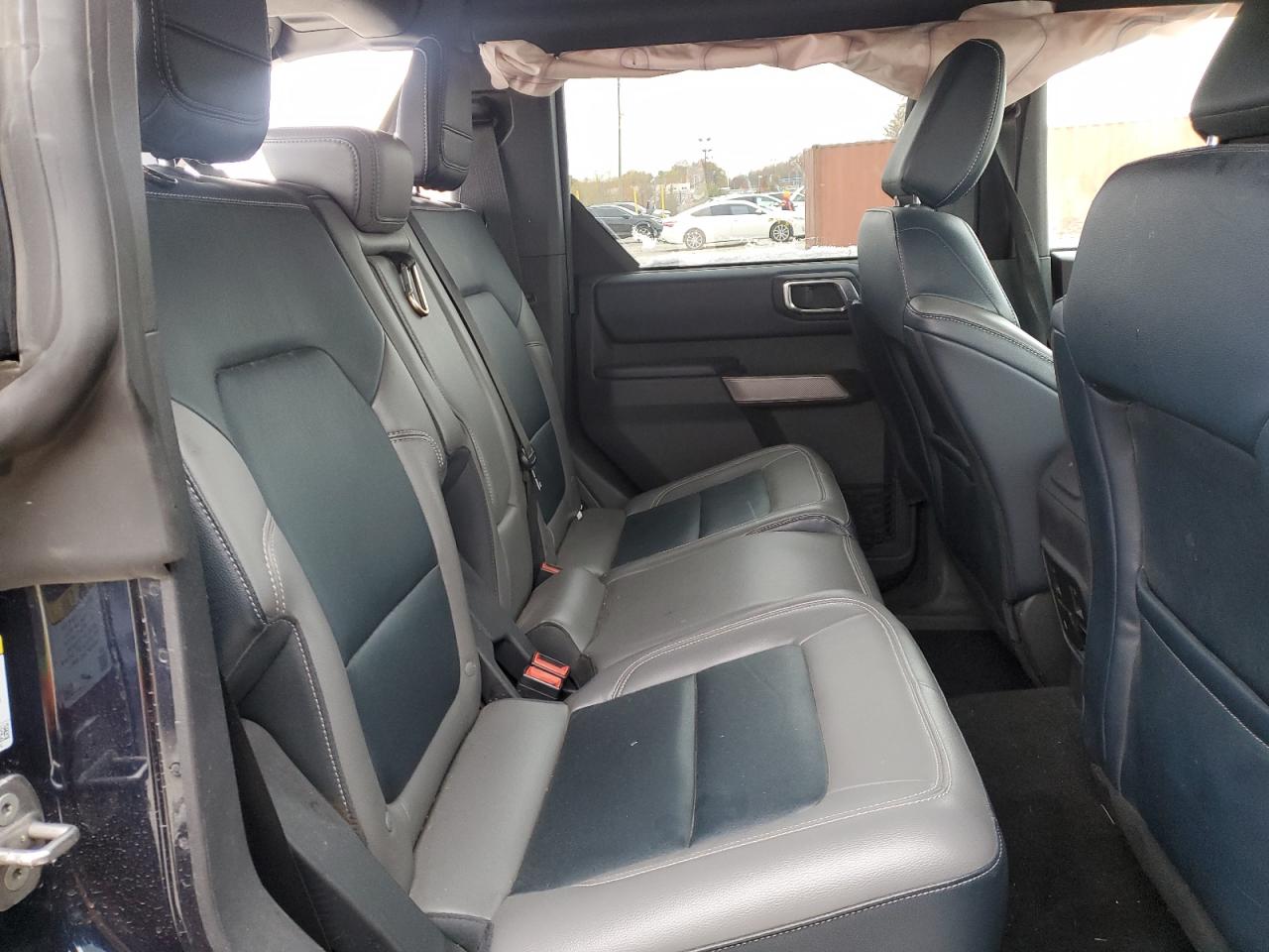 2021 Ford Bronco Base VIN: 1FMDE5BH7MLA92694 Lot: 92233955