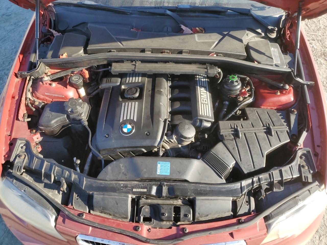 2008 BMW 128 I VIN: WBAUP73508VF06651 Lot: 91433105