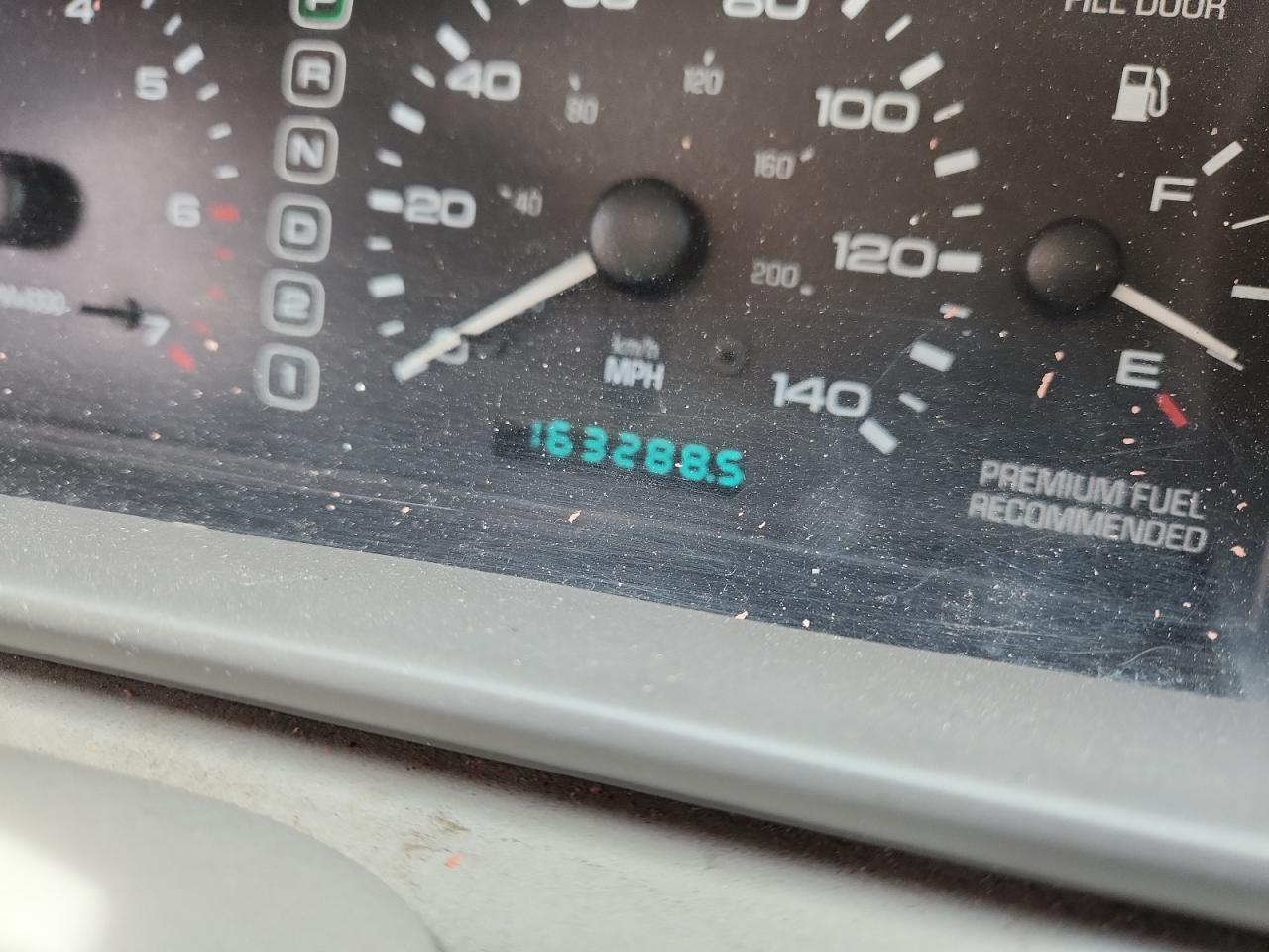 1998 Lincoln Mark Viii VIN: 1LNFM91V9WY651906 Lot: 92938385