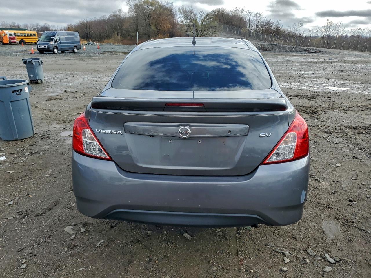 2019 Nissan Versa S VIN: 3N1CN7APXKL815835 Lot: 94540125