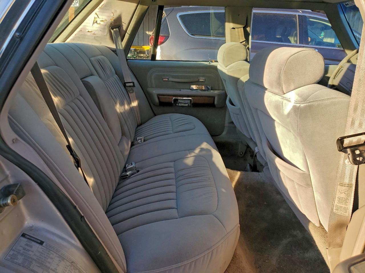 1990 Ford Crown Victoria Lx VIN: 2FACP74F4LX113719 Lot: 94689595