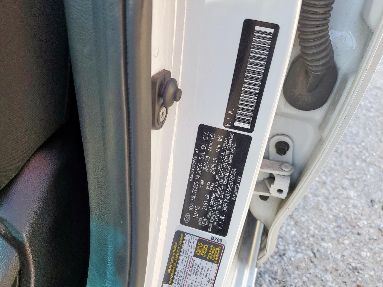 2017 Kia Forte Lx VIN: 3KPFK4A74HE078064 Lot: 91001085