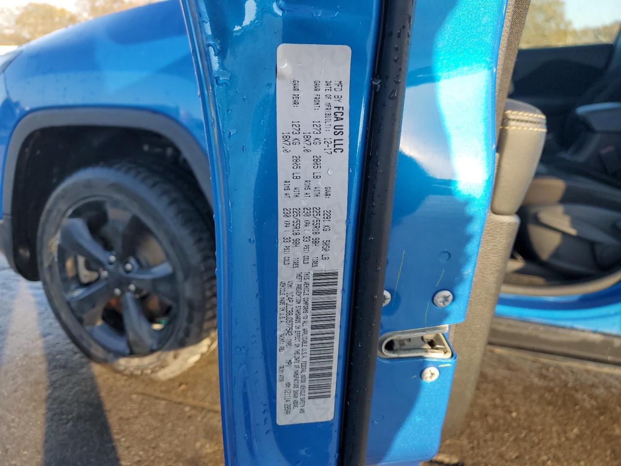 2018 Jeep Cherokee Latitude VIN: 1C4PJLCB8JD577542 Lot: 92611145