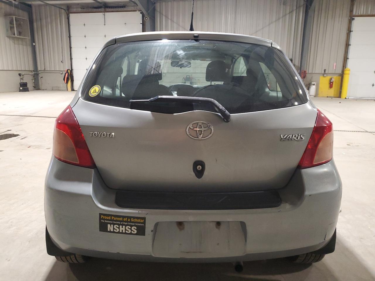 2008 Toyota Yaris VIN: JTDJT923085218333 Lot: 93603555