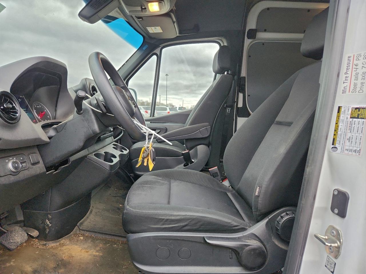 2023 Mercedes-Benz Sprinter 2500 VIN: W1Y4KDHY4PT138688 Lot: 82670955