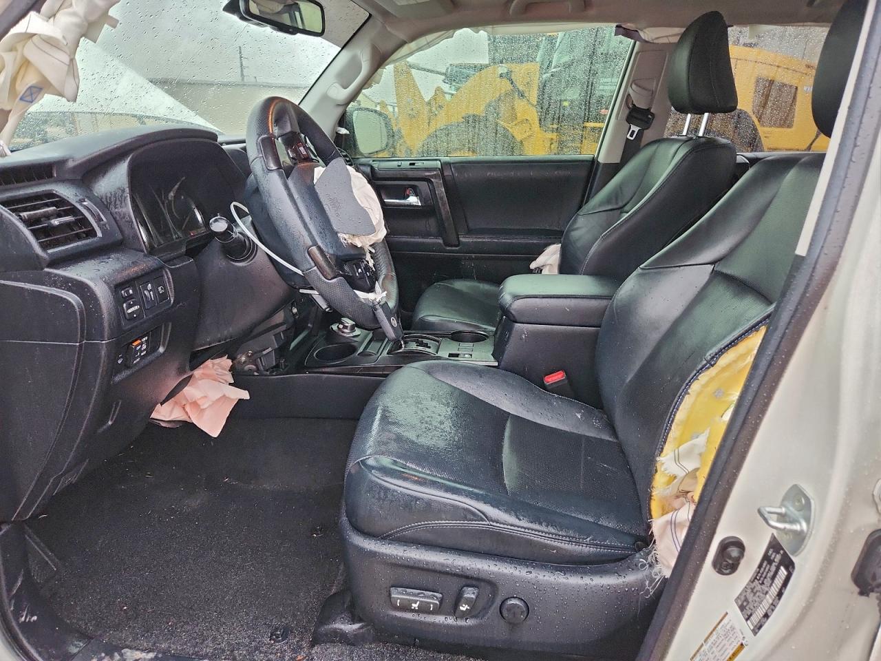 2020 Toyota 4Runner Sr5/Sr5 Premium VIN: JTEBU5JR4L5778408 Lot: 93941365