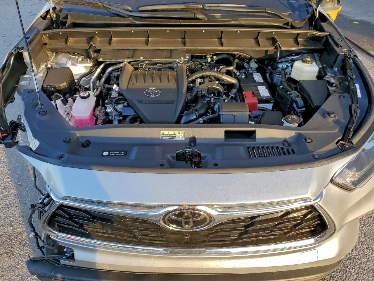 2025 Toyota Highlander Le VIN: 5TDKDRAH2SS556896 Lot: 94498085