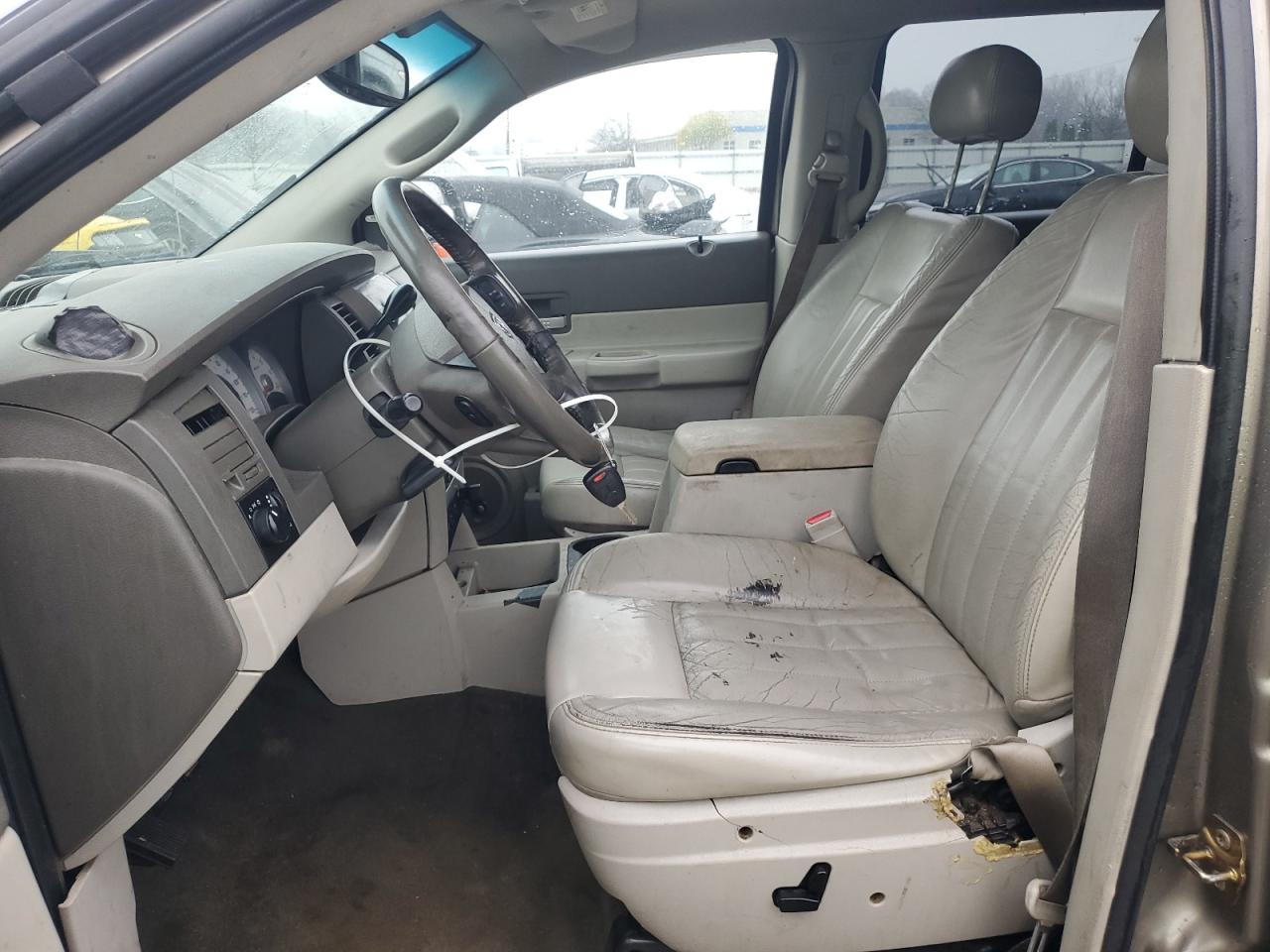 2004 Dodge Durango Limited VIN: 1D8HB58D44F237743 Lot: 92844565