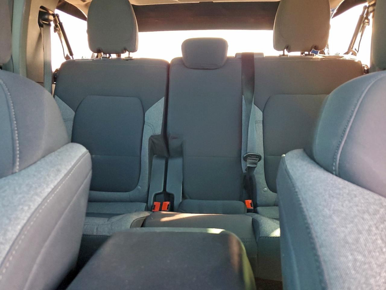 2021 Ford Bronco Base VIN: 1FMDE5DH1MLA97256 Lot: 91710245