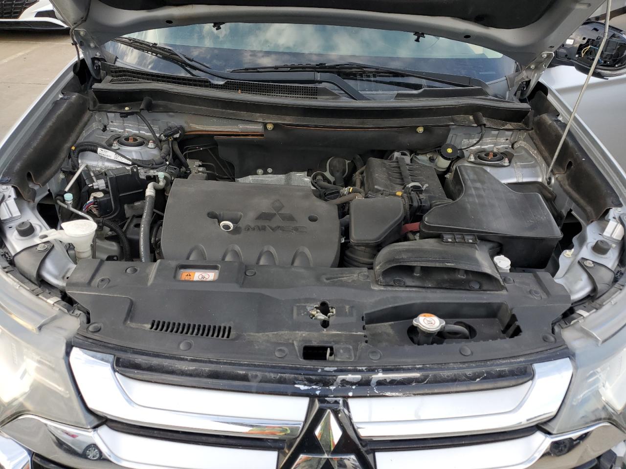 2017 Mitsubishi Outlander Se VIN: JA4AD3A36HZ027451 Lot: 92117405